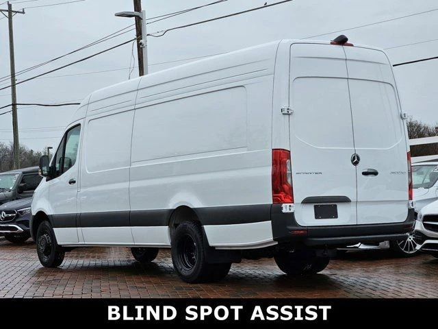2024 Mercedes-Benz VS30 Sprinter - Image 4 of 12