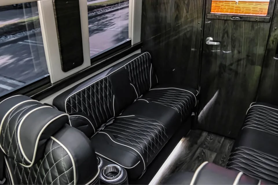 2024 Mercedes-Benz VS30 Sprinter - Image 10 of 20