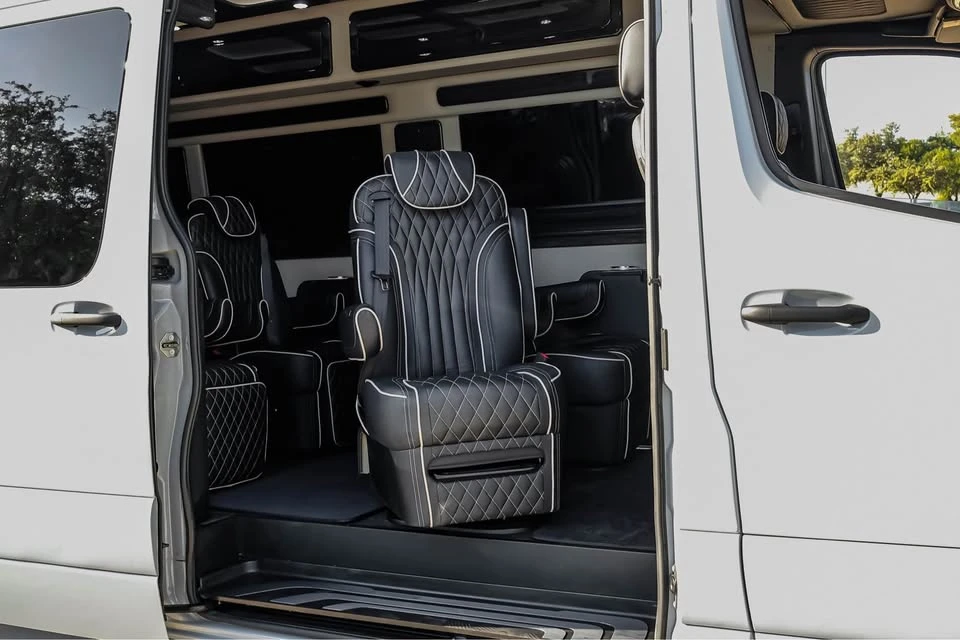 2024 Mercedes-Benz VS30 Sprinter - Image 4 of 20