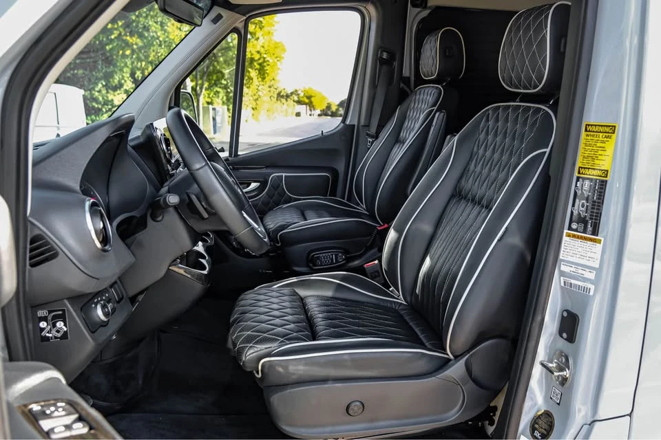 2024 Mercedes-Benz VS30 Sprinter - Image 2 of 20