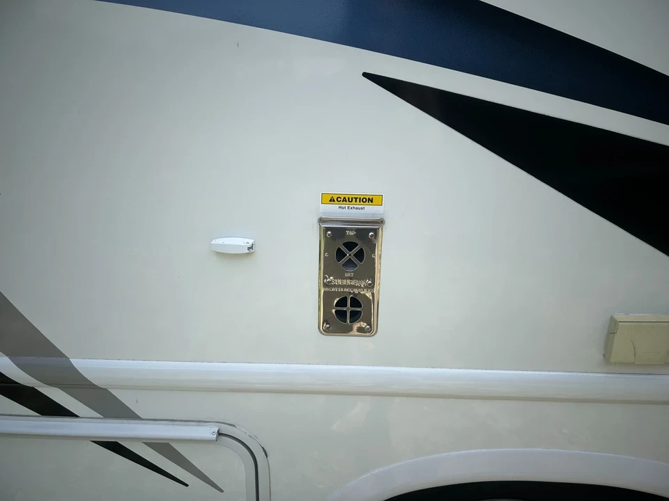 2024 Mercedes-Benz VS30 Sprinter - Image 12 of 21