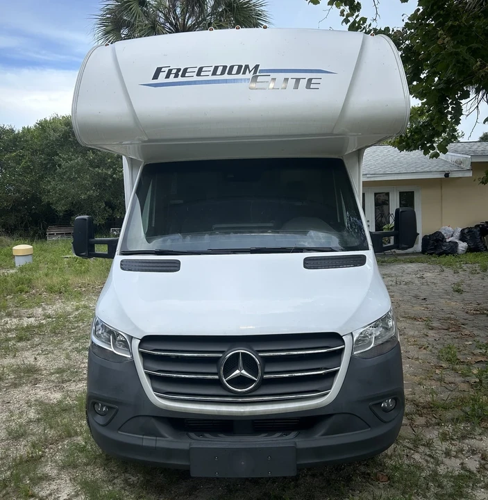 2024 Mercedes-Benz VS30 Sprinter - Image 3 of 21