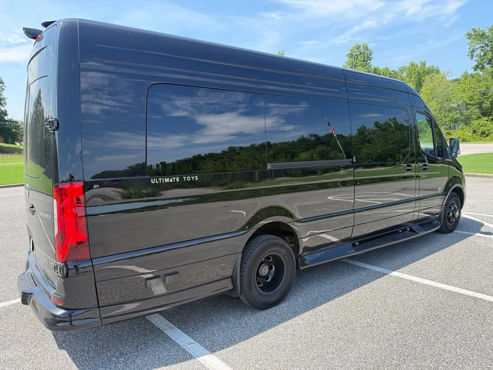 2024 Mercedes-Benz VS30 Sprinter - Image 4 of 11