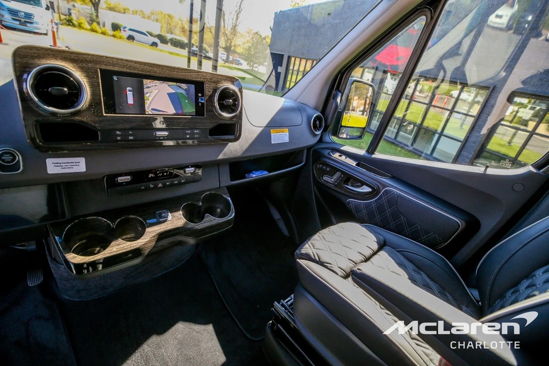 2024 Mercedes-Benz VS30 Sprinter - Image 11 of 21