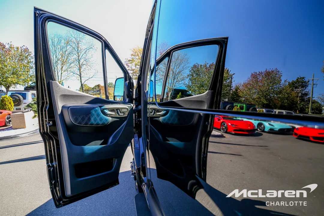 2024 Mercedes-Benz VS30 Sprinter - Image 7 of 12