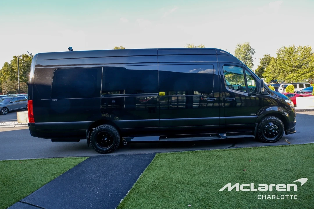 2024 Mercedes-Benz VS30 Sprinter - Image 6 of 12