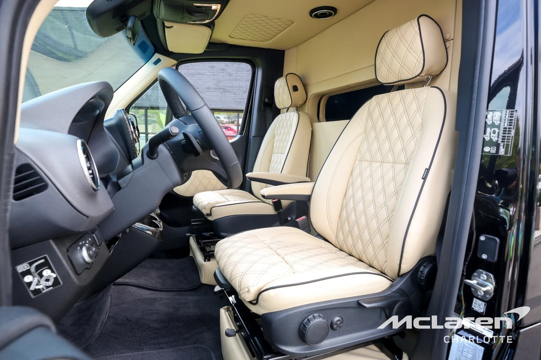 2024 Mercedes-Benz VS30 Sprinter - Image 9 of 12