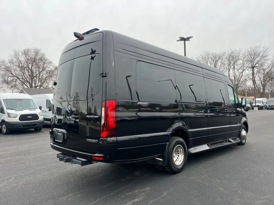 2024 Mercedes-Benz VS30 Sprinter - Image 3 of 7