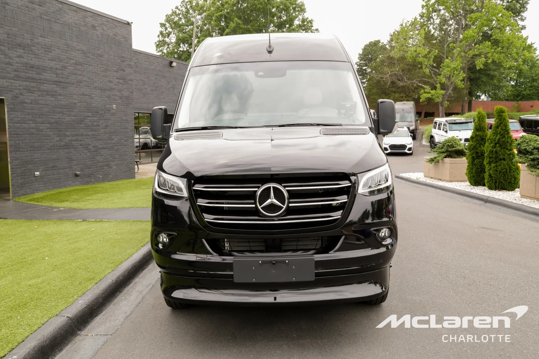 2024 Mercedes-Benz VS30 Sprinter - Image 9 of 12