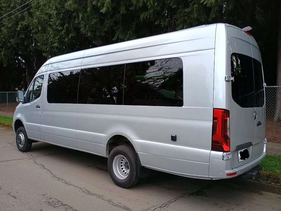 2024 Mercedes-Benz VS30 Sprinter - Image 11 of 20