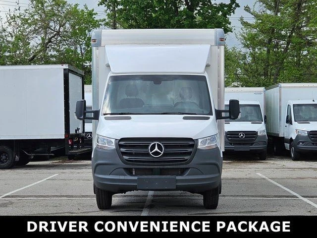 2024 Mercedes-Benz VS30 Sprinter - Image 2 of 12