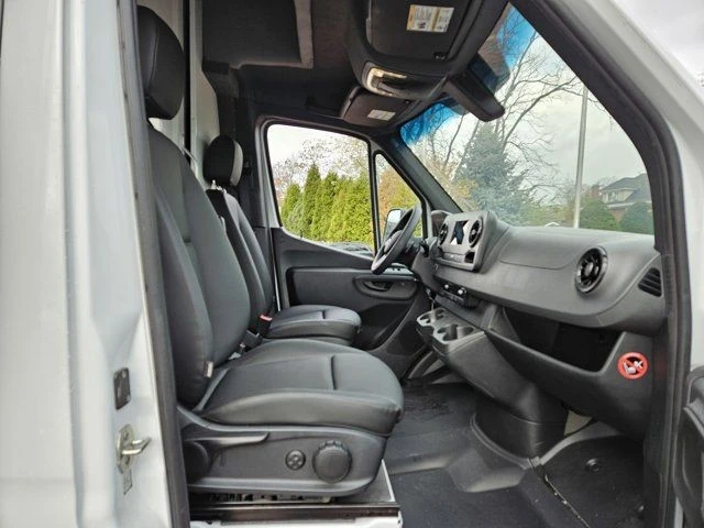 2024 Mercedes-Benz VS30 Sprinter - Image 12 of 12