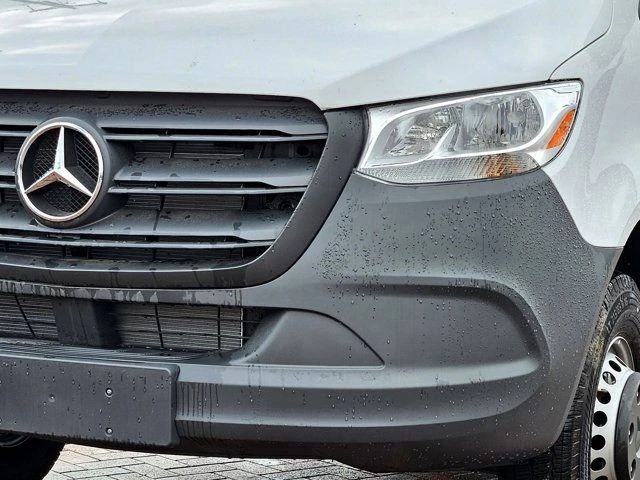 2024 Mercedes-Benz VS30 Sprinter - Image 8 of 21