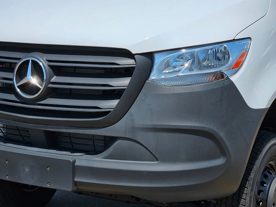2024 Mercedes-Benz VS30 Sprinter - Image 8 of 21