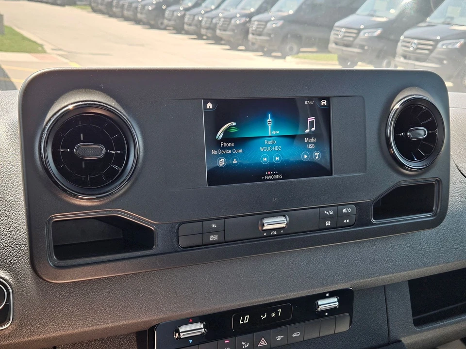 2024 Mercedes-Benz VS30 Sprinter - Image 20 of 21