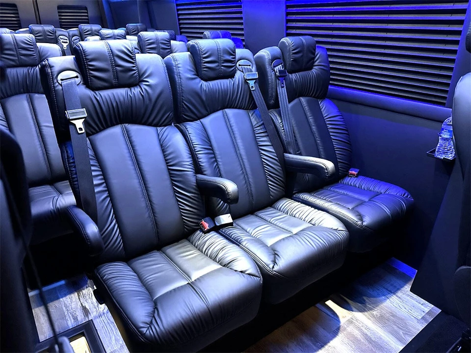 2024 Mercedes-Benz VS30 Sprinter - Image 7 of 12