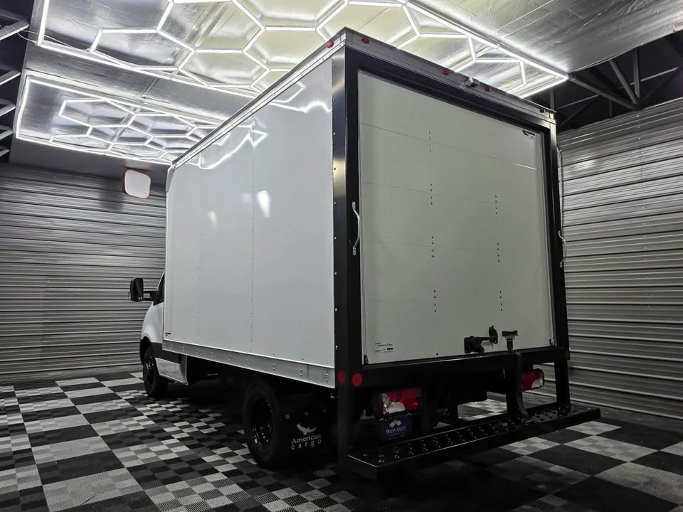 2024 Mercedes-Benz VS30 Sprinter - Image 3 of 18