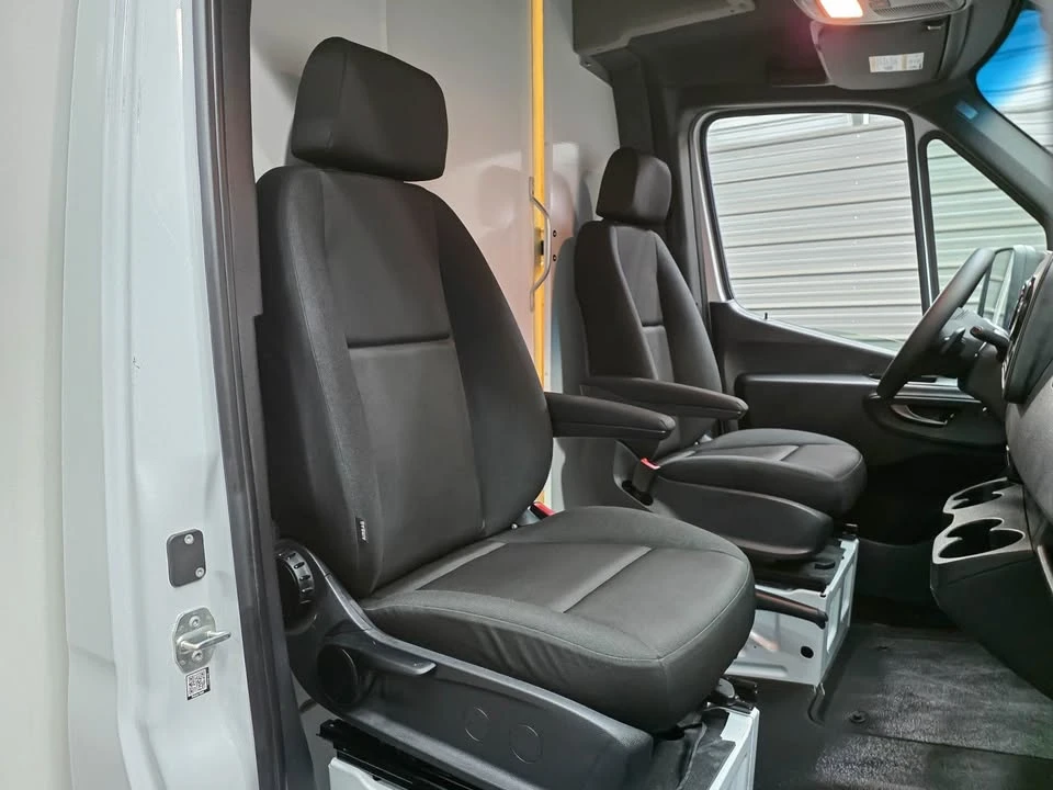 2024 Mercedes-Benz VS30 Sprinter - Image 13 of 18