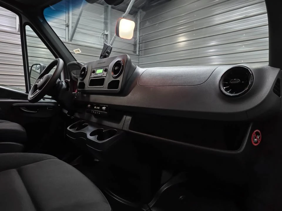 2024 Mercedes-Benz VS30 Sprinter - Image 11 of 18