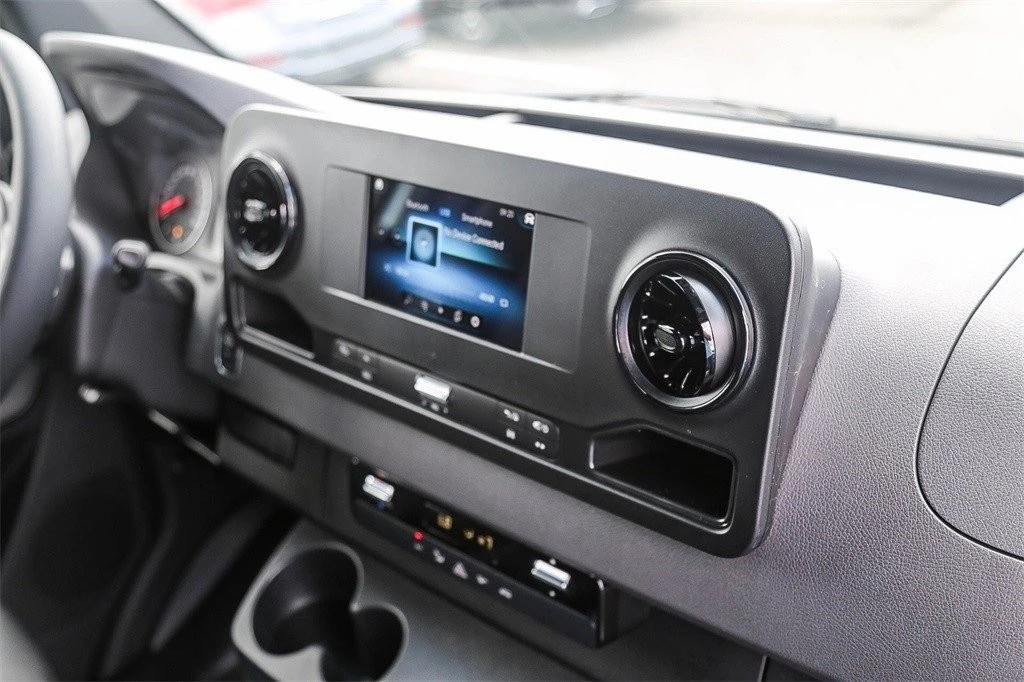 2024 Mercedes-Benz VS30 Sprinter - Image 12 of 12