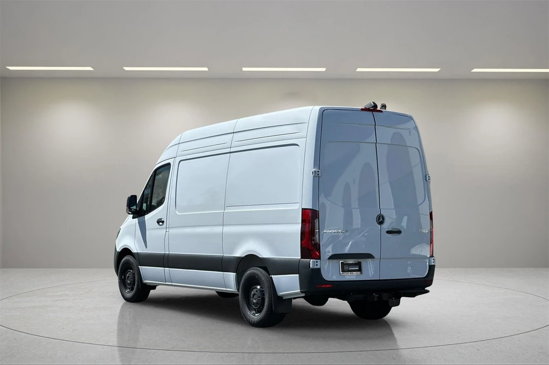 2024 Mercedes-Benz VS30 Sprinter - Image 6 of 12