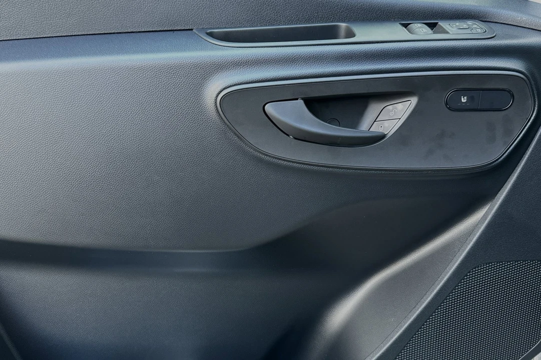 2024 Mercedes-Benz VS30 Sprinter - Image 12 of 12