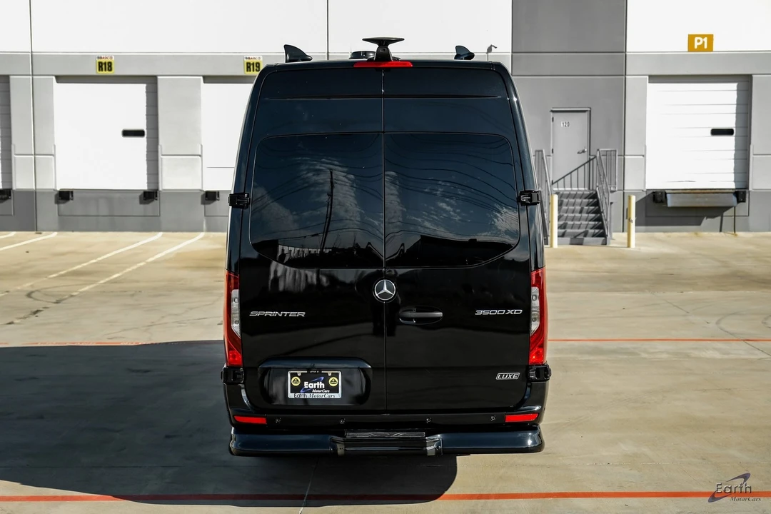 2024 Mercedes-Benz VS30 Sprinter - Image 11 of 12