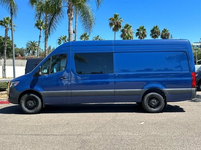 2024 Mercedes-Benz VS30 Sprinter - Image 6 of 12