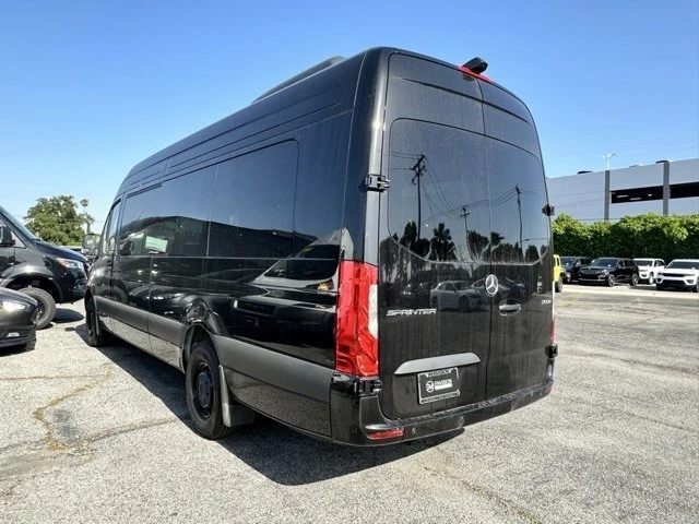 2024 Mercedes-Benz VS30 Sprinter - Image 8 of 12