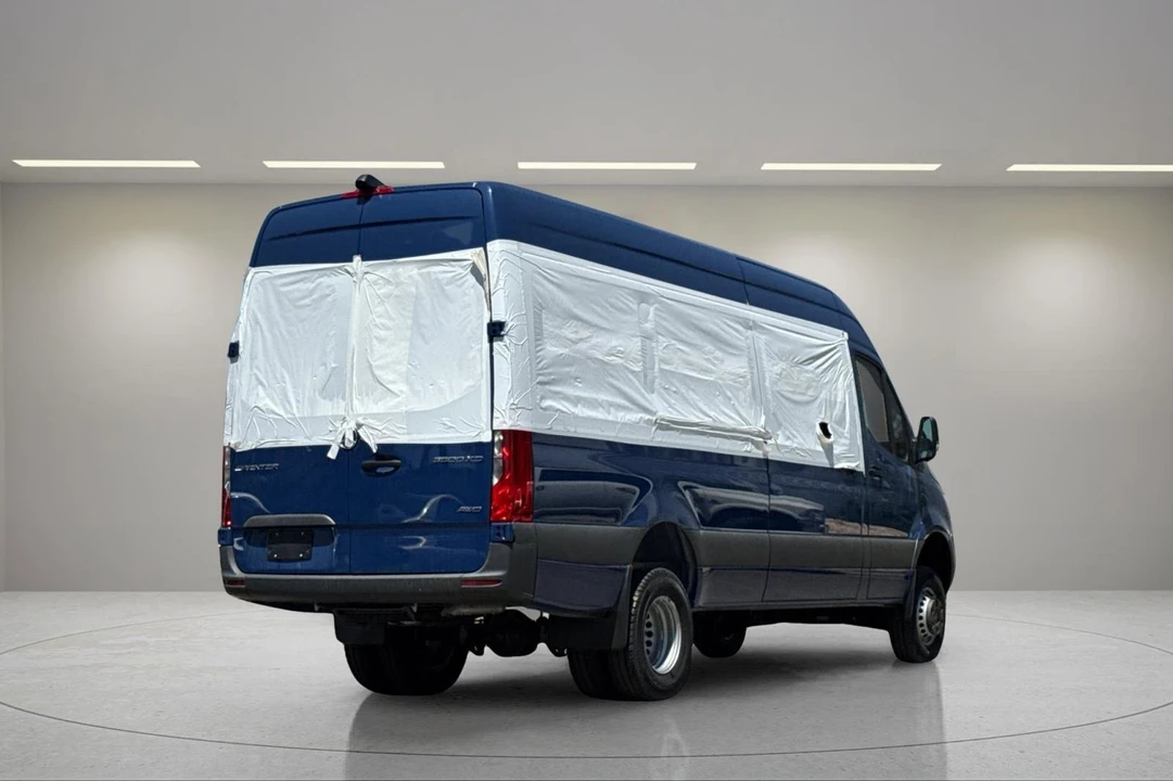 2024 Mercedes-Benz VS30 Sprinter - Image 4 of 12