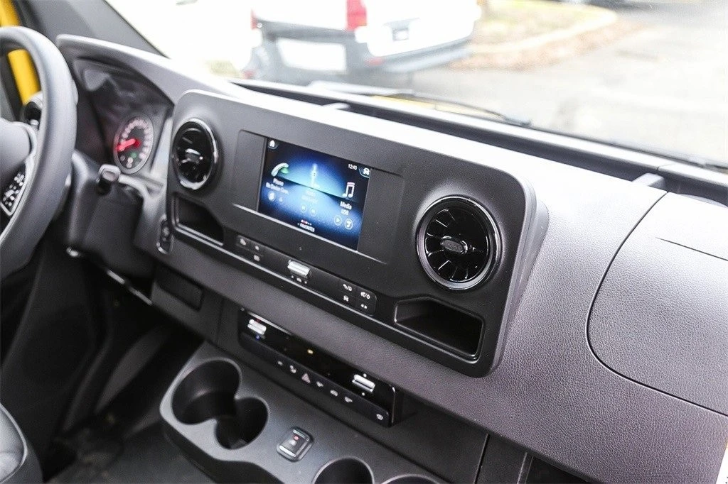 2024 Mercedes-Benz VS30 Sprinter - Image 12 of 12