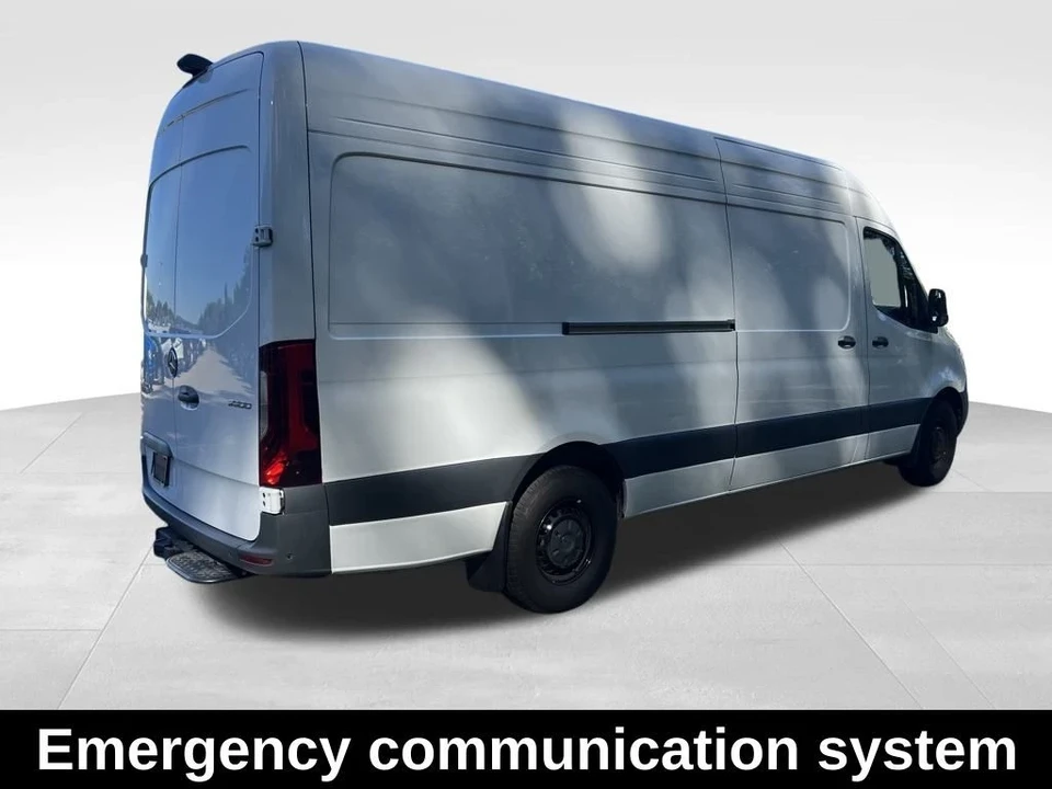 2024 Mercedes-Benz VS30 Sprinter - Image 5 of 12