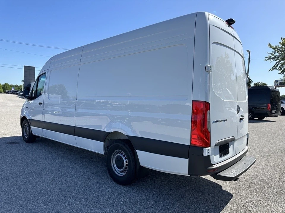 2024 Mercedes-Benz VS30 Sprinter - Image 5 of 12