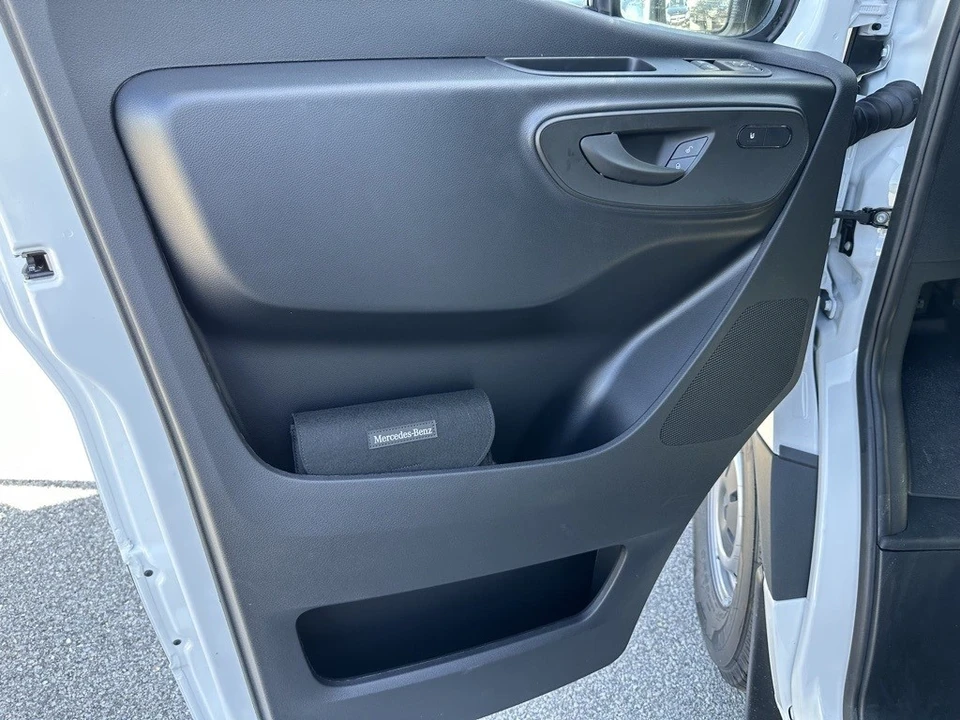 2024 Mercedes-Benz VS30 Sprinter - Image 6 of 12