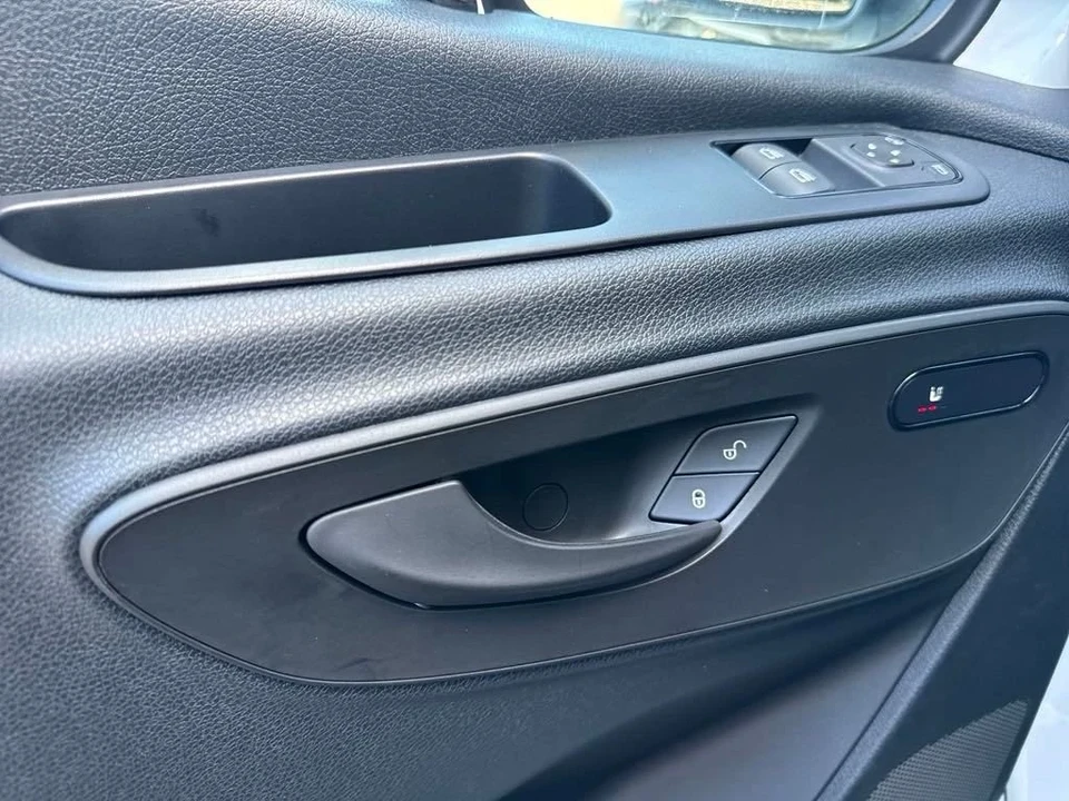 2024 Mercedes-Benz VS30 Sprinter - Image 11 of 12