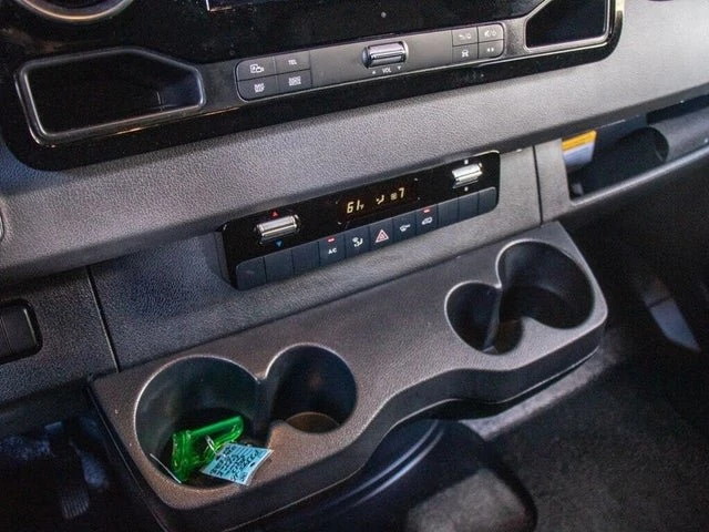 2024 Mercedes-Benz VS30 Sprinter - Image 17 of 20