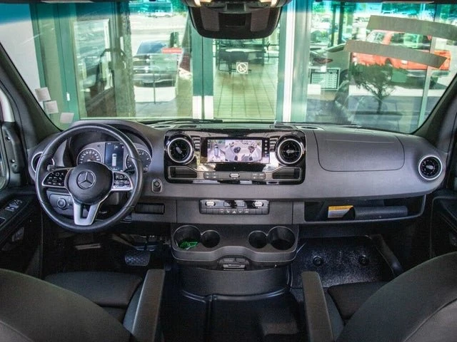 2024 Mercedes-Benz VS30 Sprinter - Image 15 of 20