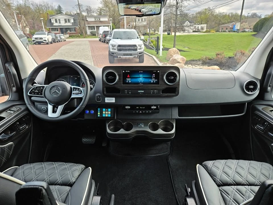 2024 Mercedes-Benz VS30 Sprinter - Image 12 of 20