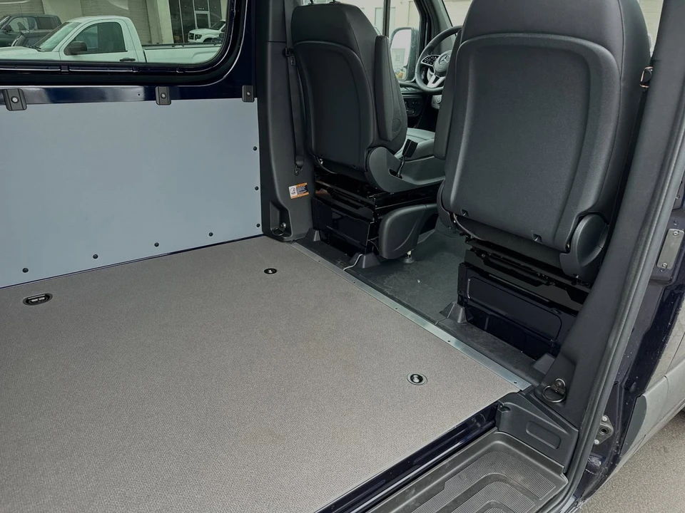 2024 Mercedes-Benz VS30 Sprinter - Image 12 of 12
