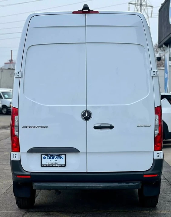 2024 Mercedes-Benz VS30 Sprinter - Image 4 of 20