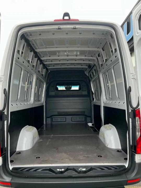 2024 Mercedes-Benz VS30 Sprinter - Image 7 of 20