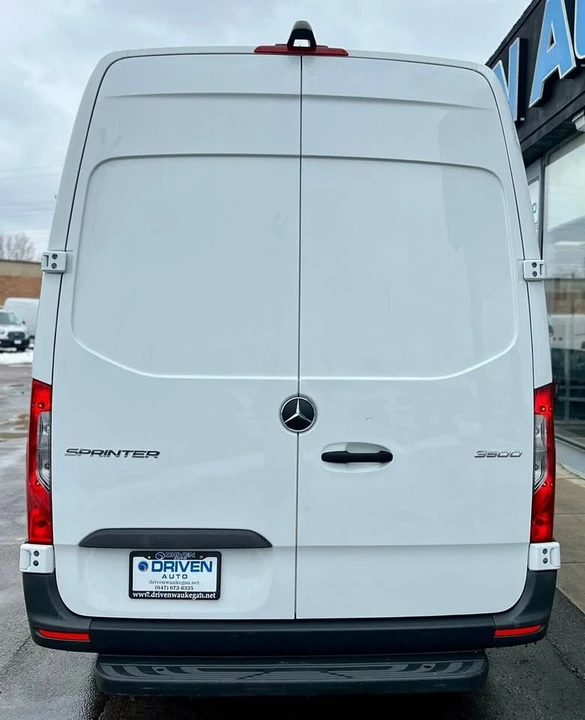 2024 Mercedes-Benz VS30 Sprinter - Image 4 of 20