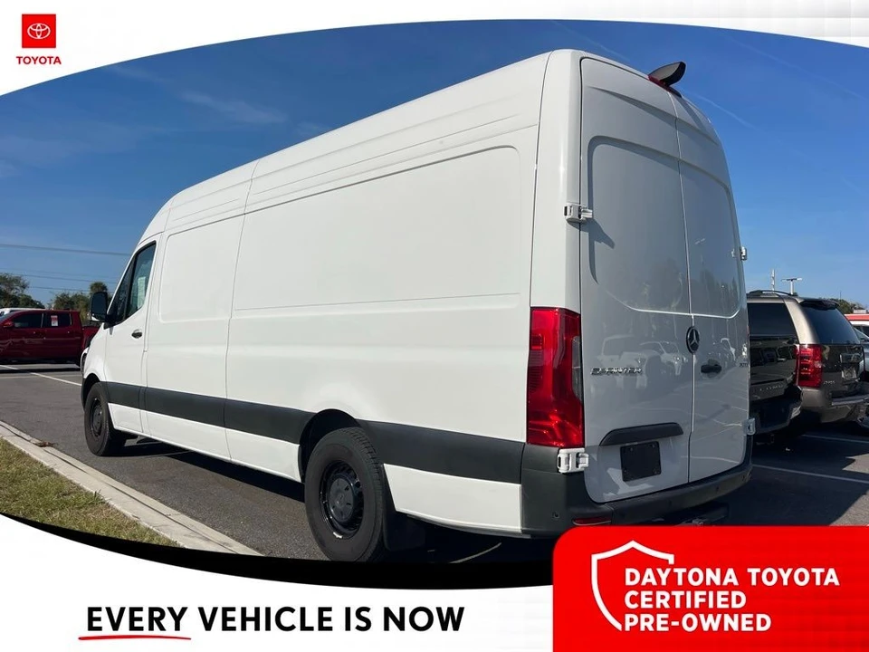 2024 Mercedes-Benz VS30 Sprinter - Image 5 of 10
