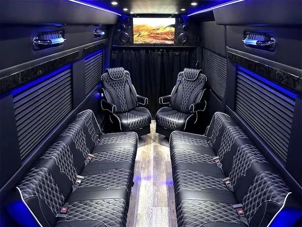2024 Mercedes-Benz VS30 Sprinter - Image 7 of 20