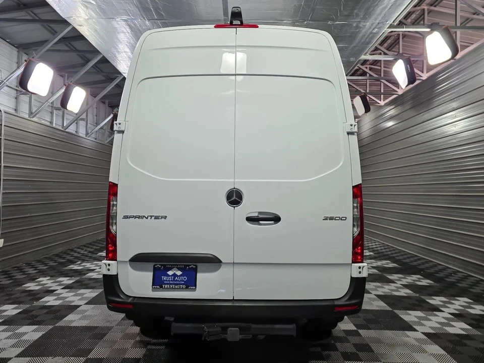 2024 Mercedes-Benz VS30 Sprinter - Image 6 of 12