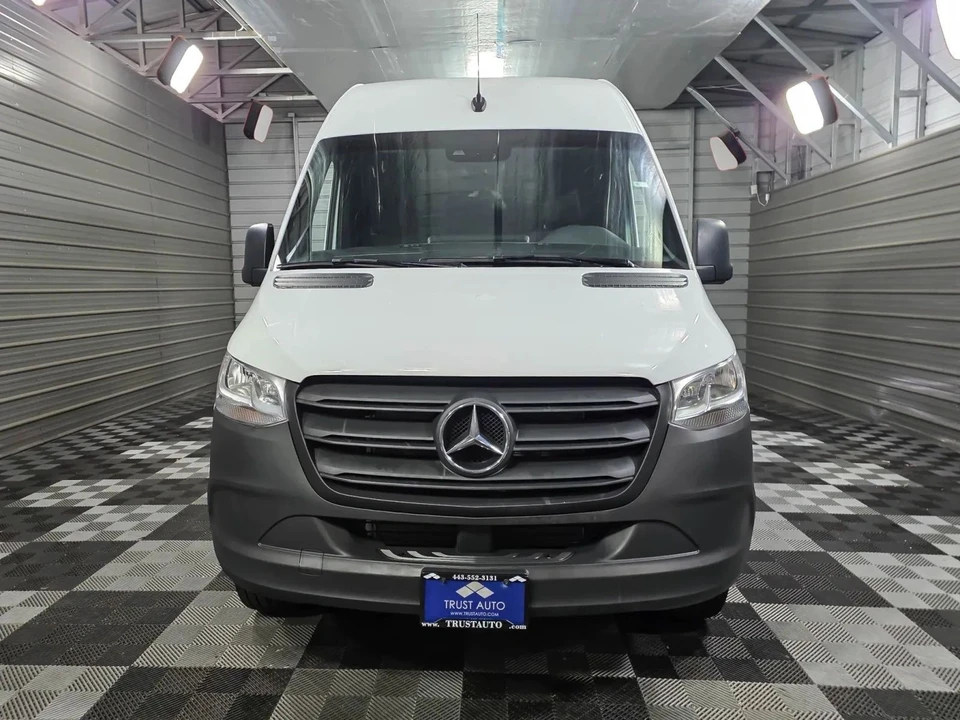 2024 Mercedes-Benz VS30 Sprinter - Image 3 of 12