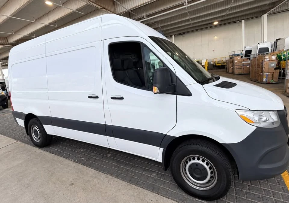 2024 Mercedes-Benz VS30 Sprinter - Image 5 of 5