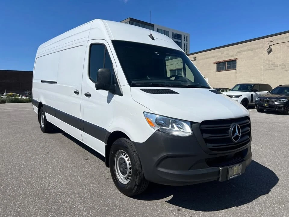2024 Mercedes-Benz VS30 Sprinter - Image 3 of 12