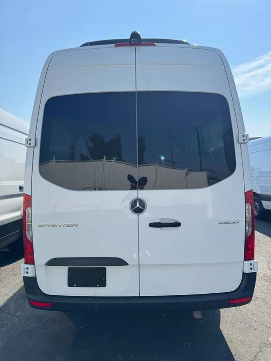 2024 Mercedes-Benz VS30 Sprinter - Image 5 of 13