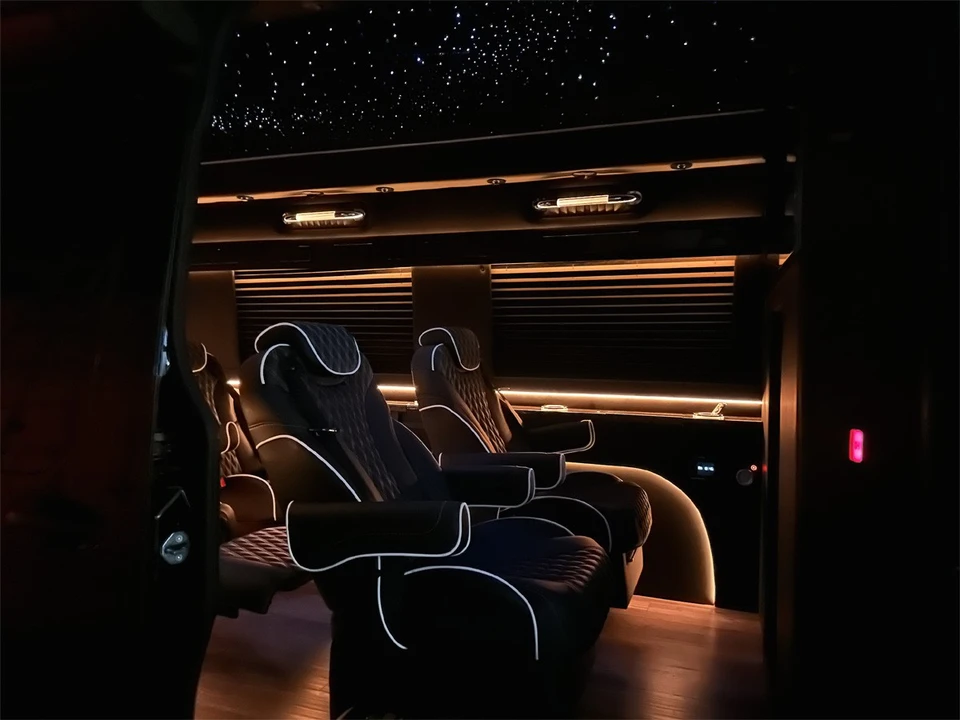 2024 Mercedes-Benz VS30 Sprinter - Image 10 of 12